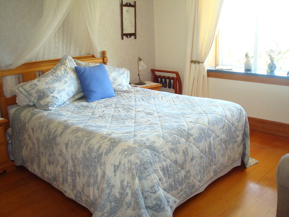 Olde Mill House B&B & Bike2Wine Cycle Hire Renwick Екстериор снимка