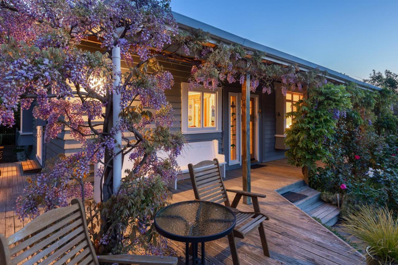 Olde Mill House B&B & Bike2Wine Cycle Hire Renwick Екстериор снимка