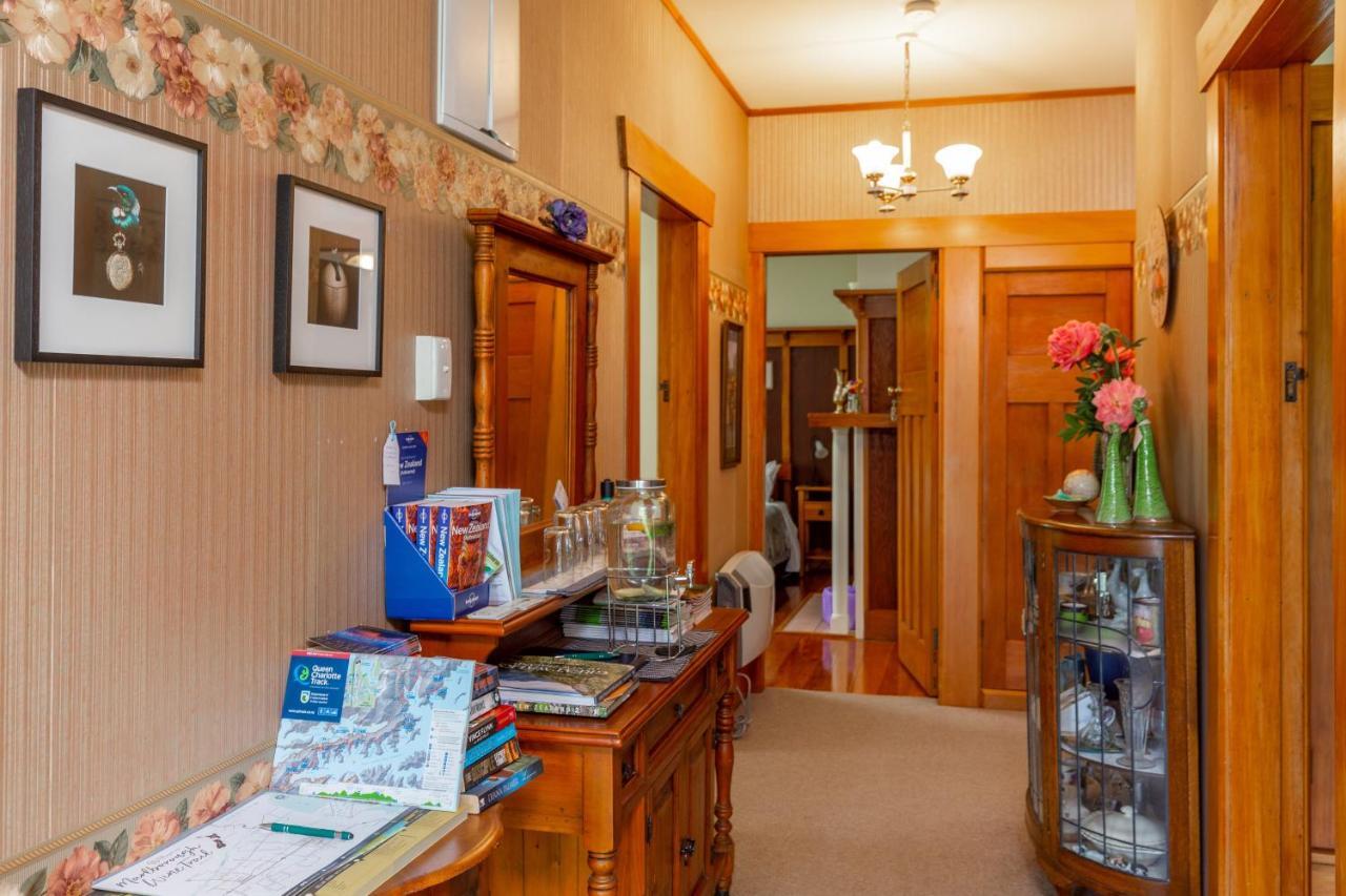 Olde Mill House B&B & Bike2Wine Cycle Hire Renwick Екстериор снимка